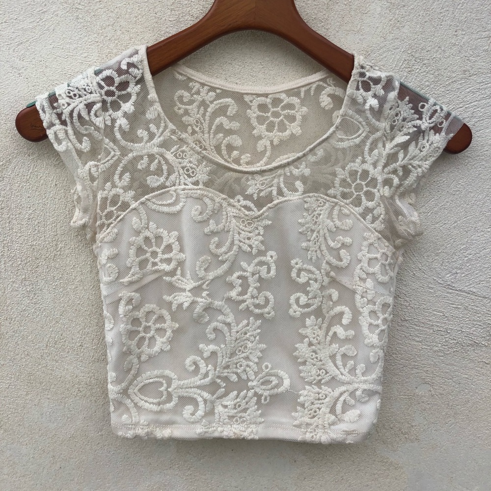 Lace mesh crop top